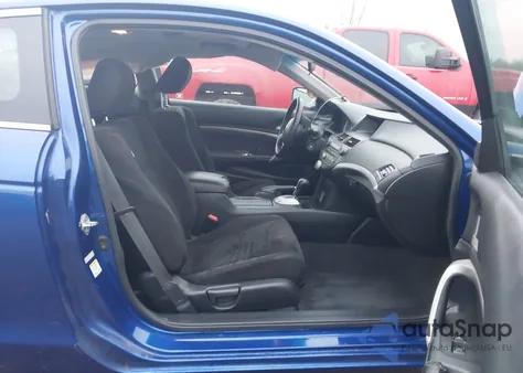 2011 Honda Accord 2.4 Ex from USA, damaged, VIN 1HGCS1B72BA003617